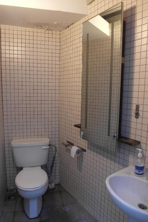 Number Eight Guesthouse Kuala Lumpur Quarto foto